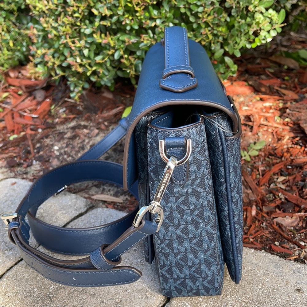 MICHAEL KORS Rose Medium Top Handle Messenger ADMI - Picture 5 of 16